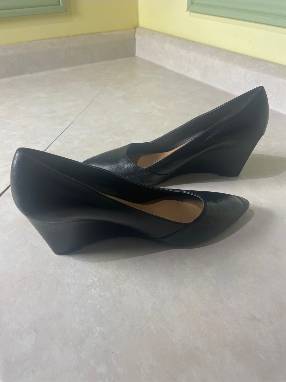 Franco Sarto Classic Black Wedge Pumps for Women Size 8.5M